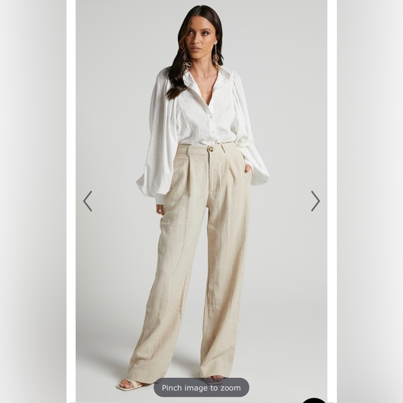 Showpo Sonyeta Balloon Sleeve Blouse - Picture 3 of 9